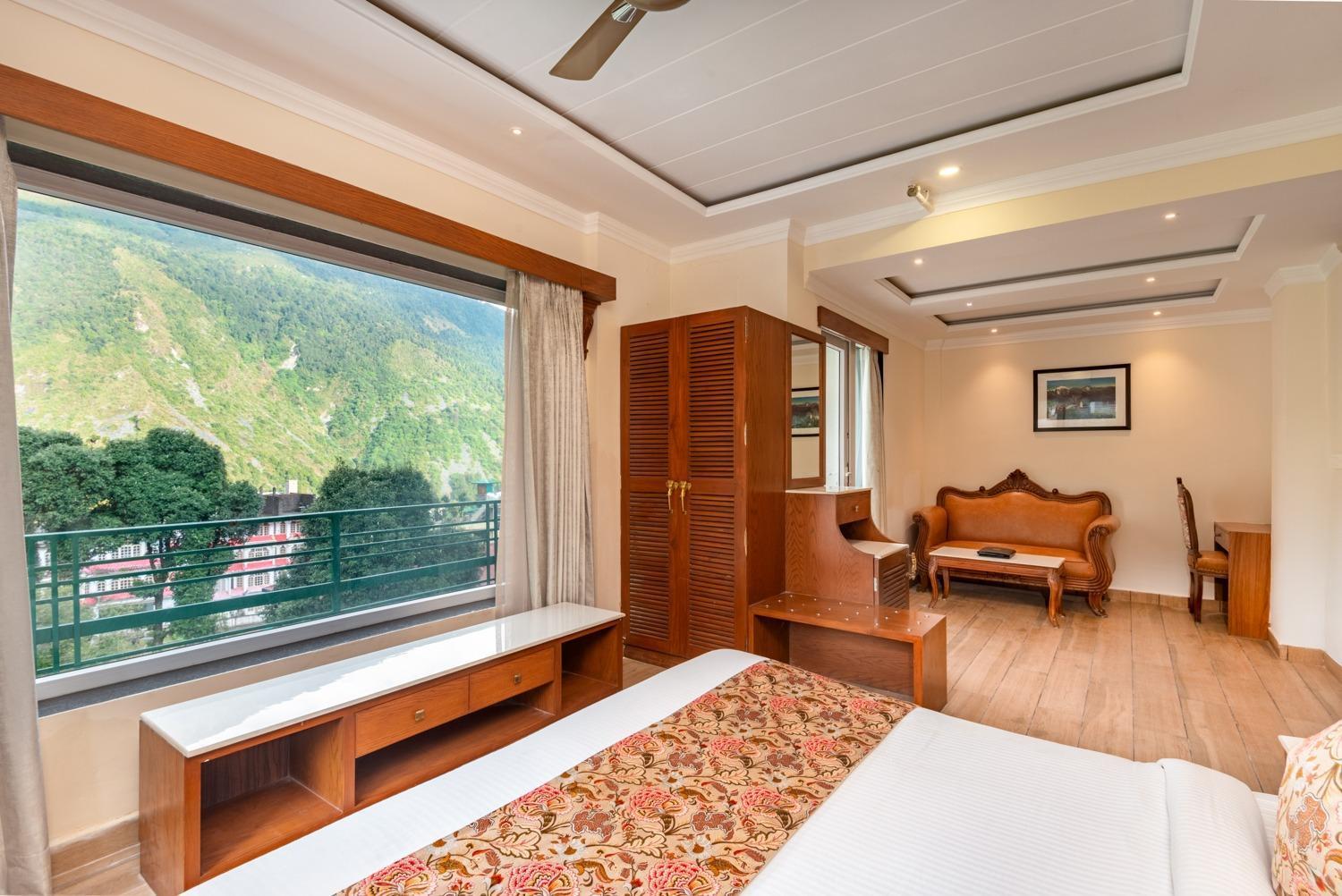 Quality Inn By Lawrence Hotels Dharamshala Exterior foto