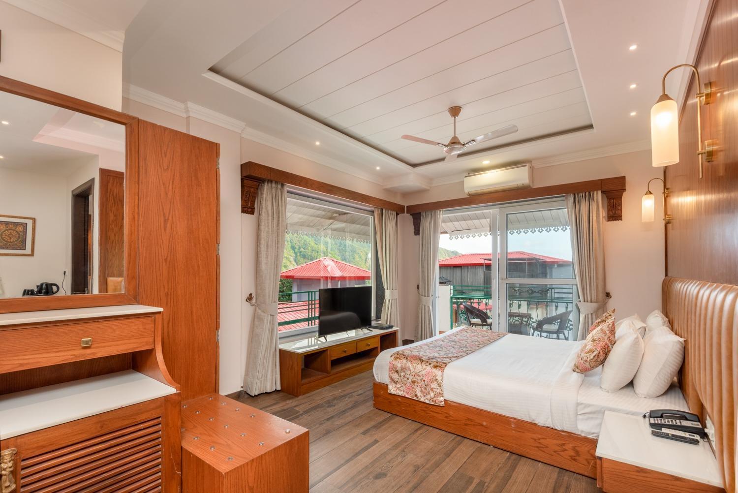 Quality Inn By Lawrence Hotels Dharamshala Exterior foto
