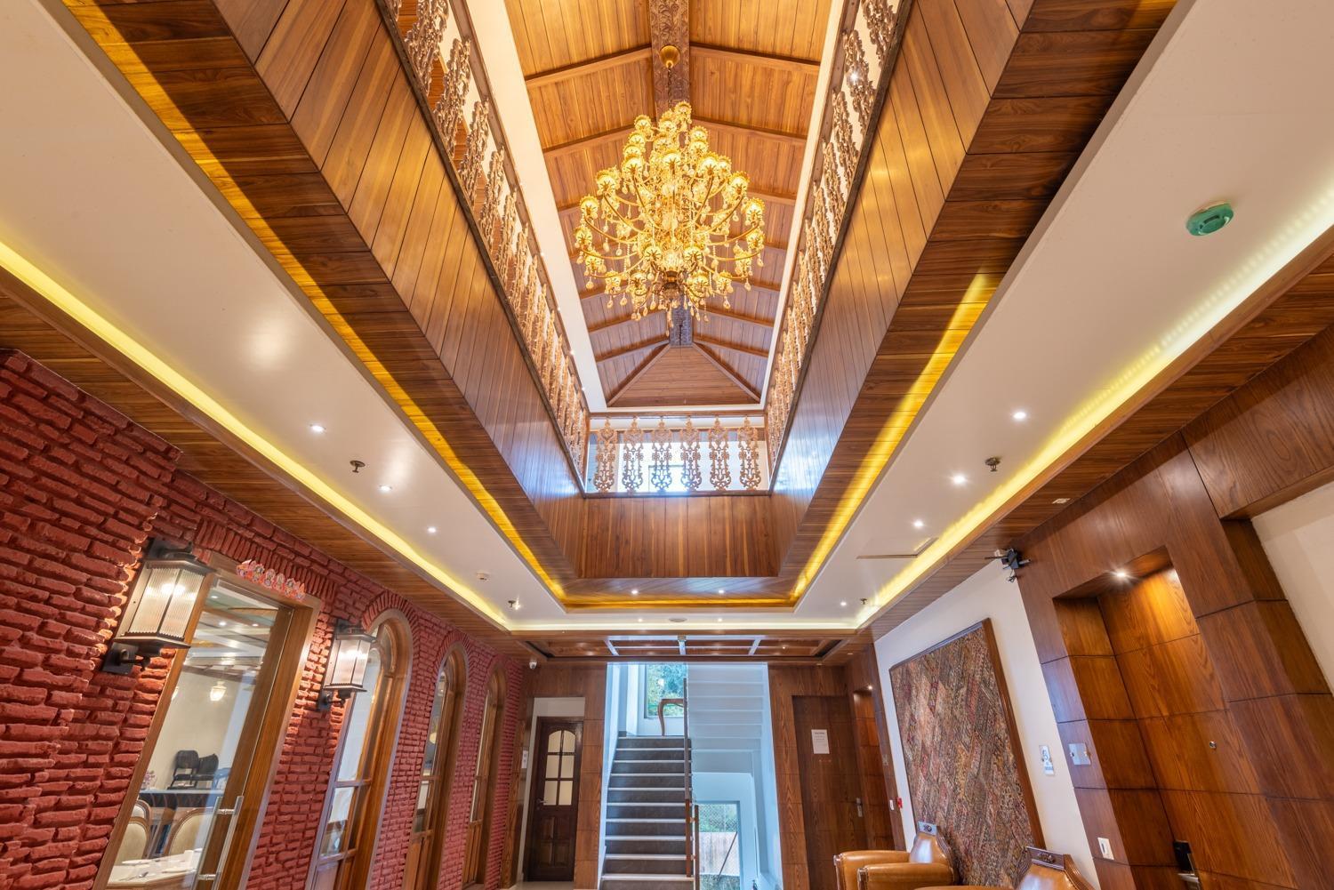Quality Inn By Lawrence Hotels Dharamshala Exterior foto